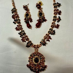 Ahmedabadi Necklace Set with Ruby EmeraldRed and Green stone and pearl